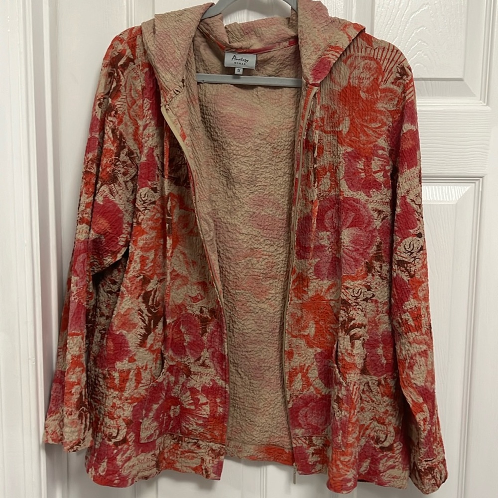 Analogy woman, size 1X, lightweight zip up hooded jacket